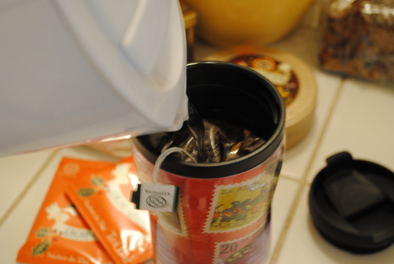 お湯を入れて。。 お湯を入れて。。